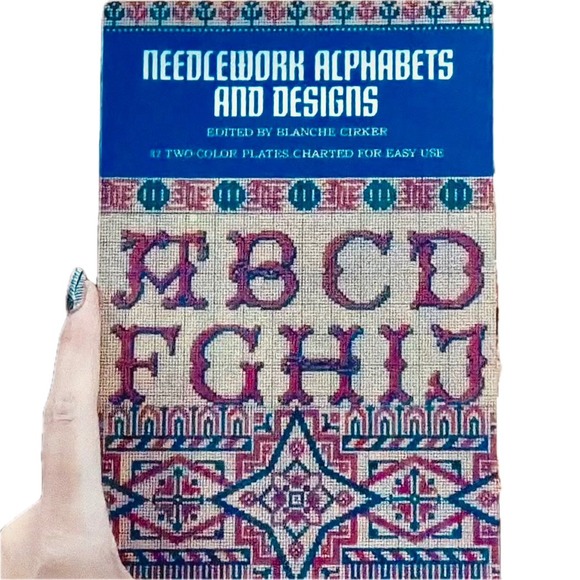 Dover Publications Other - Needlework Alphabets and Designs Blanche Cirker Dover 1975 Embroidery Patterns